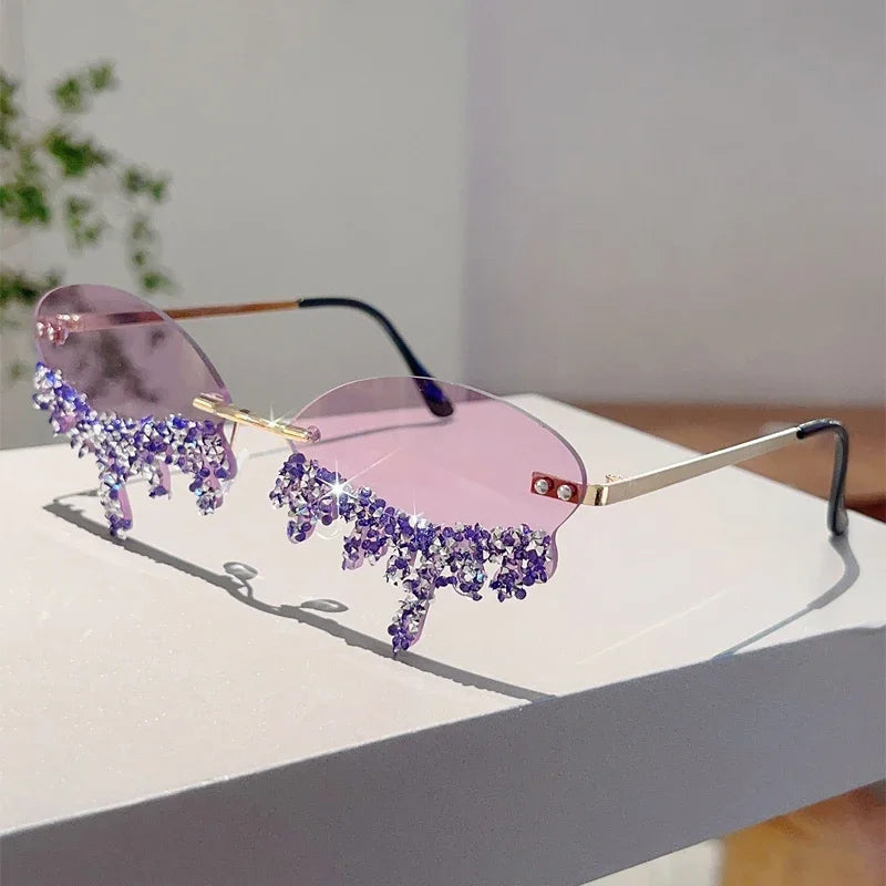 KAMMPT Tear-Shaped Rhinestone Sunglasses – Rimless Trendy Shades for Women