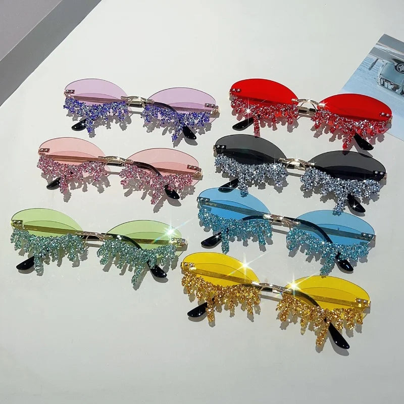 KAMMPT Tear-Shaped Rhinestone Sunglasses – Rimless Trendy Shades for Women