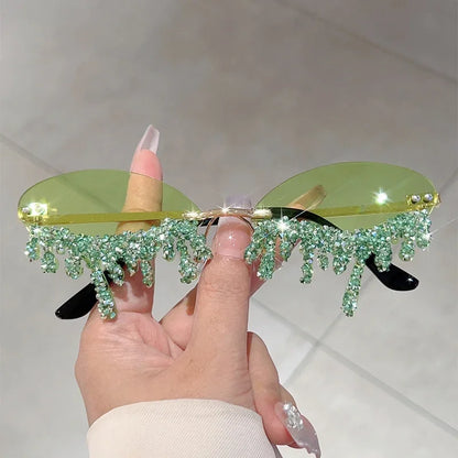 KAMMPT Tear-Shaped Rhinestone Sunglasses – Rimless Trendy Shades for Women